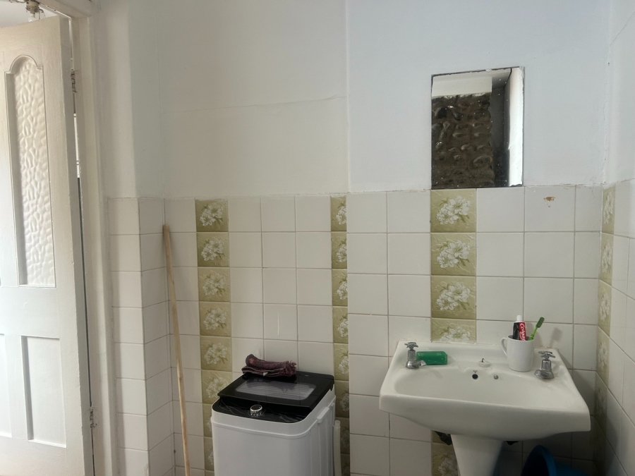 Commercial Property for Sale in Quigney Eastern Cape